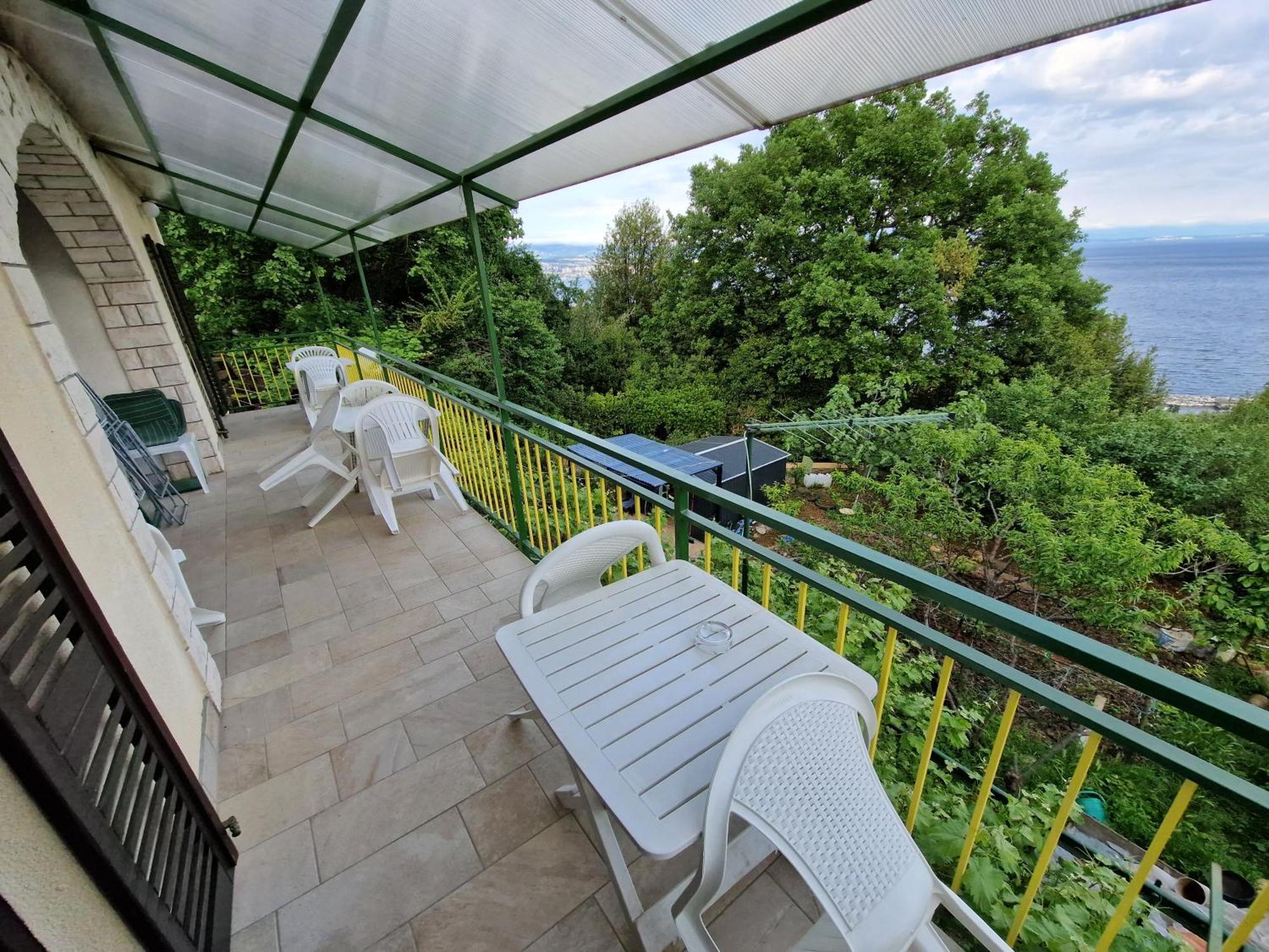 Apartments Zlatko Ičići Cameră foto