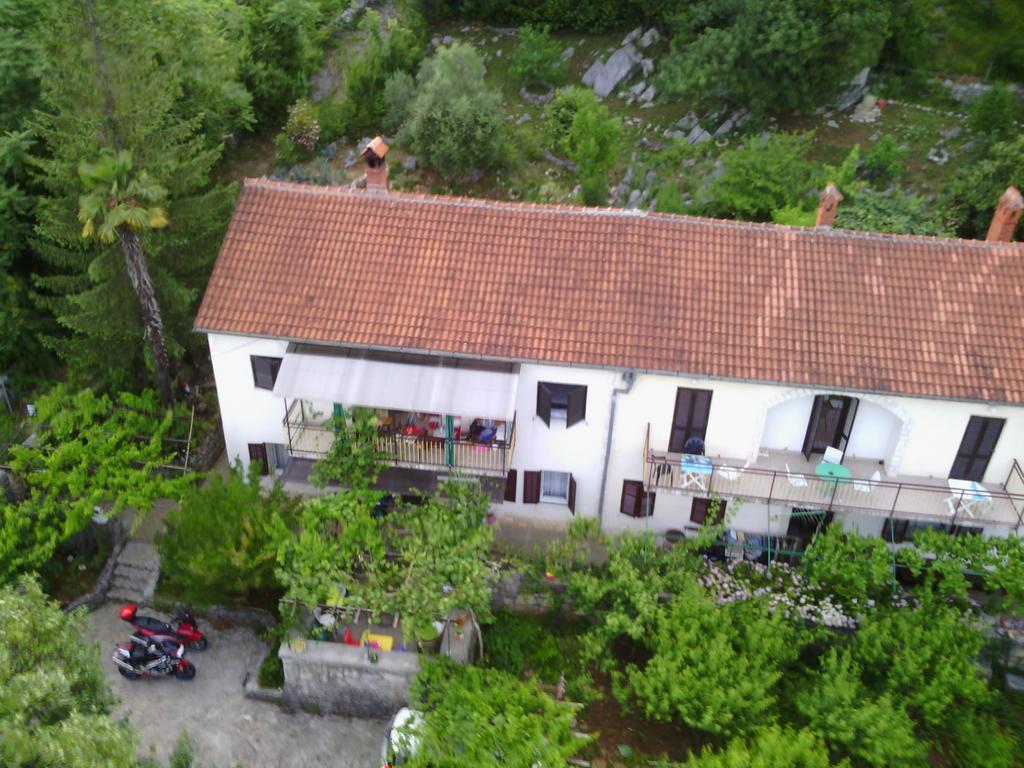 Apartments Zlatko Ičići Exterior foto